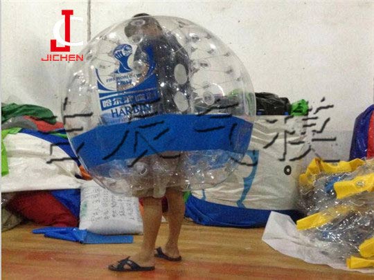 碰撞球                                                                                                                                                                                                     